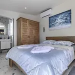 By Interhome Galižana